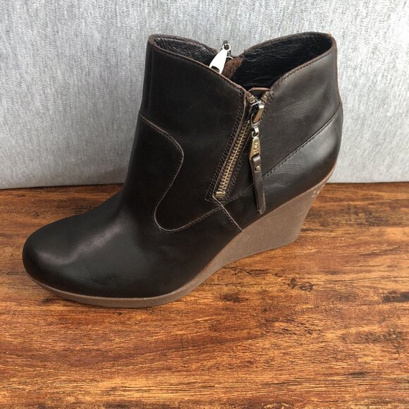 UGG Meredith Womens Size 9 Brown Leather Zipper Up Bootie Ankle Boots Boho - Picture 7 of 11
